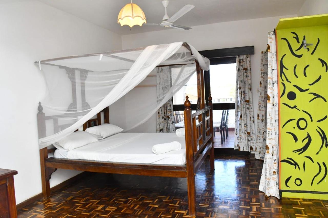 Mavericks Convenient Cozy Loft In Diani'S Cbd Ukunda Exteriör bild